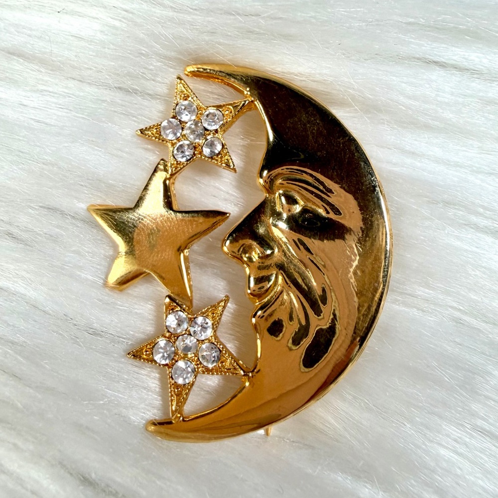 Vintage‎ Gold Toned Moon & Star Brooch